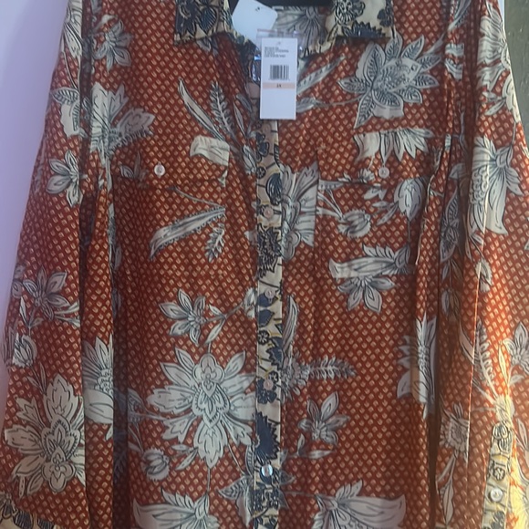 Adorable Jessica Simpson robe or lounger with side slits - Picture 2 of 5